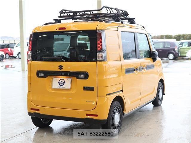 Suzuki SPACIA 2022-08 218215-4