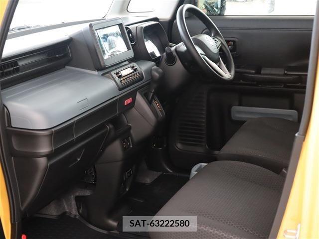 Suzuki SPACIA 2022-08 218215-12