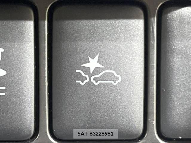 Nissan DAYZ 2015-09 390352-4