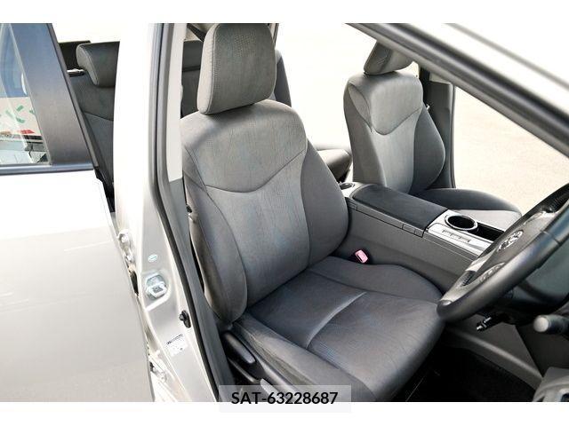 Toyota PRIUS ALPHA 2012-07 219283-9