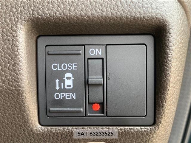 Honda N BOX 2023-05 364546-28
