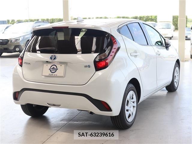 Toyota AQUA 2022-10 291854-6