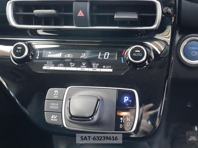 Toyota AQUA 2022-10 291854-9