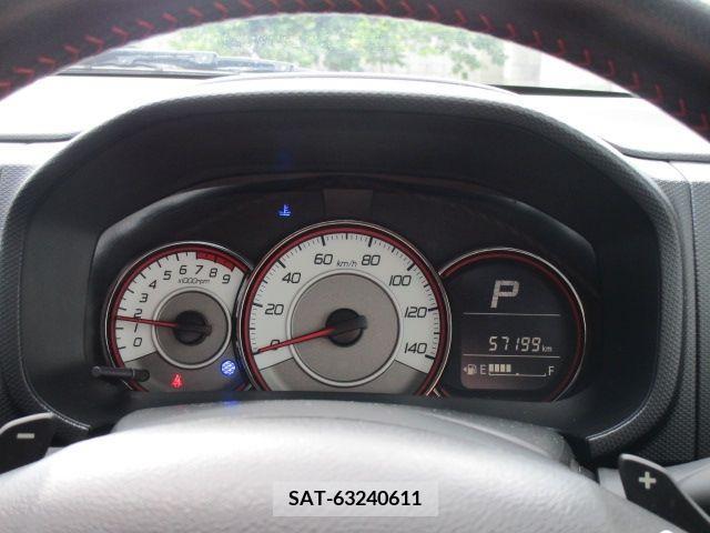 Suzuki ALTO 2015-05 305182-1