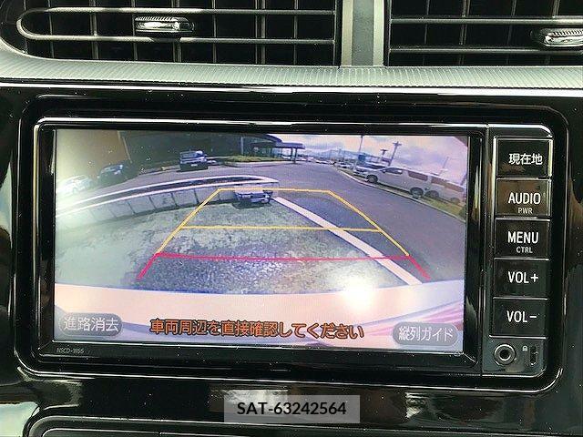 Toyota AQUA 2017-11 261359-10