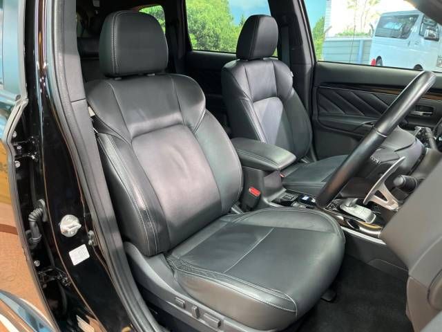 Mitsubishi OUTLANDER PHEV 2019-11 187094-11