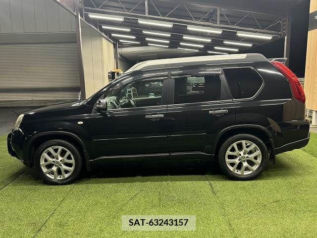 Nissan X-TRAIL 2010-09 302129-13