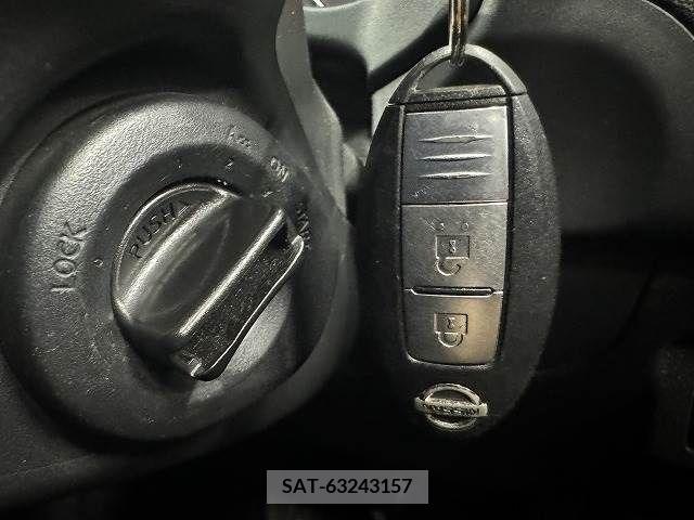 Nissan X-TRAIL 2010-09 302129-6
