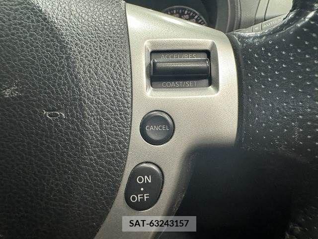 Nissan X-TRAIL 2010-09 302129-4