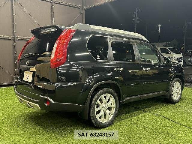 Nissan X-TRAIL 2010-09 302129-16
