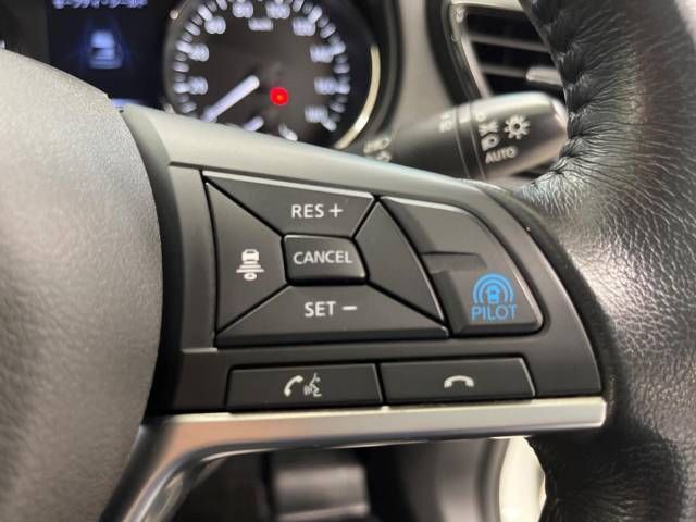 Nissan X-TRAIL 2019-05 9718-4