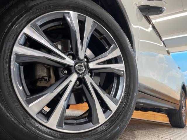 Nissan X-TRAIL 2019-05 9718-13