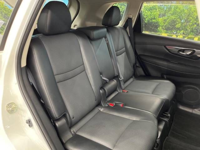 Nissan X-TRAIL 2019-05 9718-9