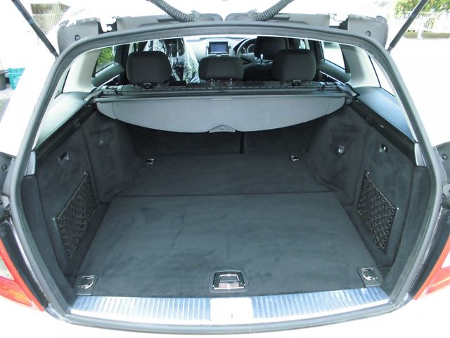 Mercedes Benz C-CLASS 2009-09 17336-19