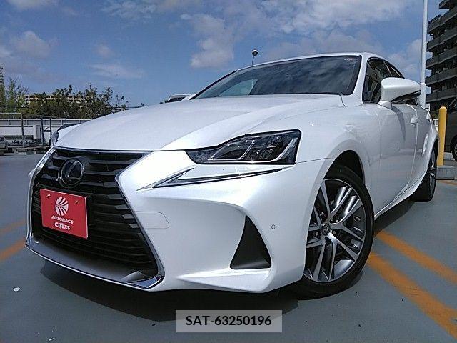 Lexus IS 2018-07 230870-0