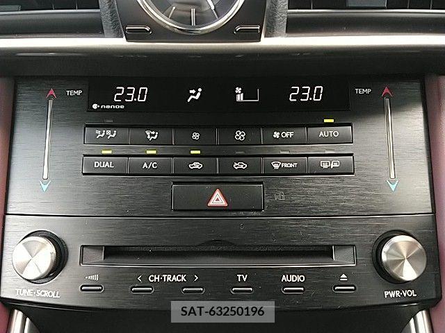 Lexus IS 2018-07 230870-5