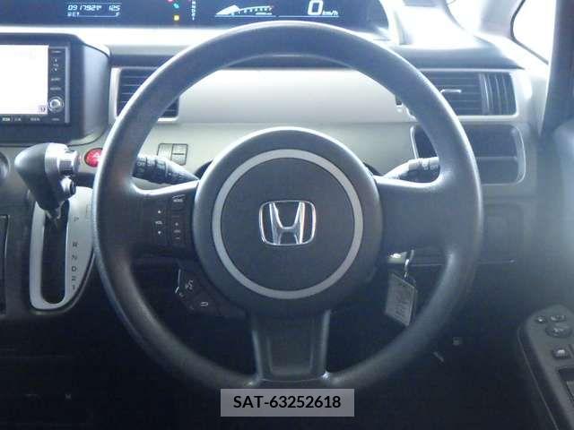 Honda e 2009-09 374630-12