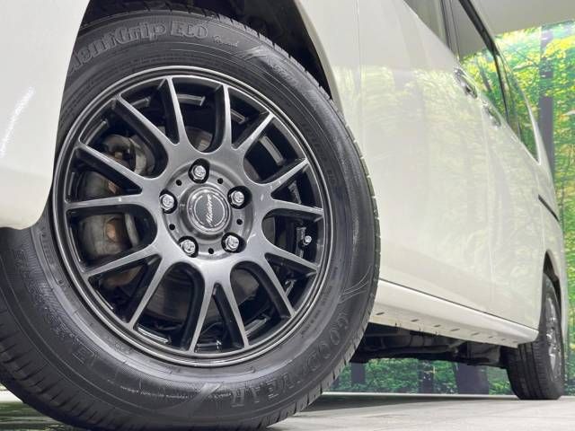 Nissan SERENA 2016-02 194704-13