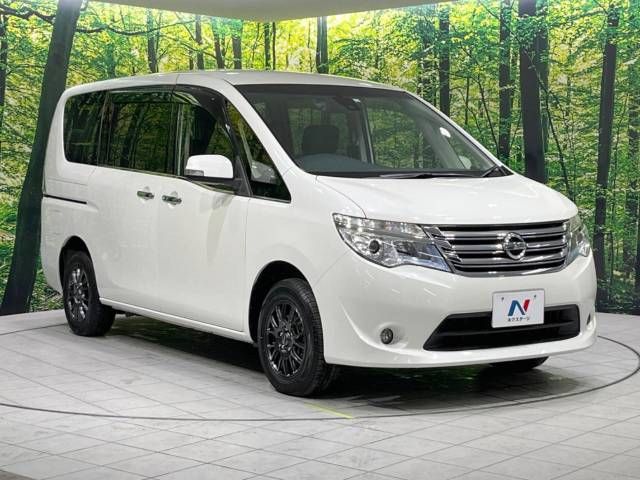 Nissan SERENA 2016-02 194704-16