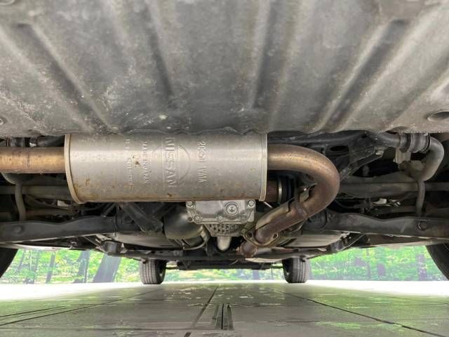 Nissan SERENA 2016-02 194704-19