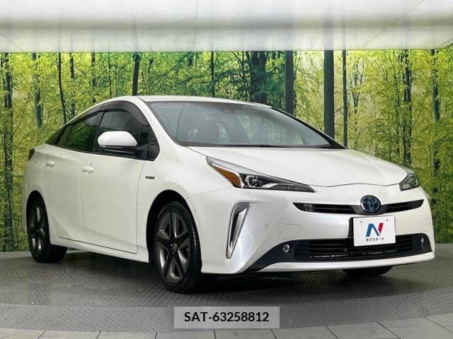 Toyota PRIUS 2019-09 366330-16