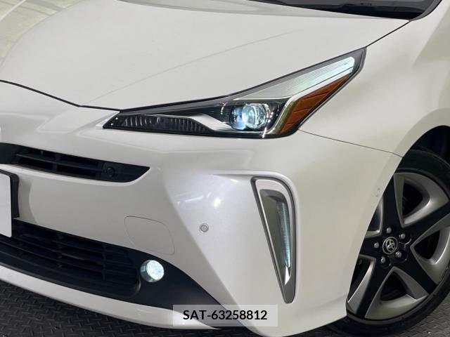 Toyota PRIUS 2019-09 366330-12