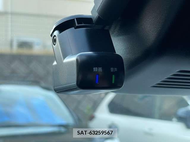 Nissan AURA 2022-08 356659-8