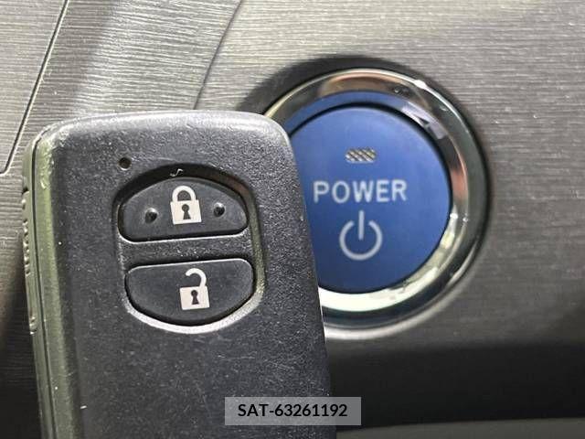 Toyota PRIUS 2012-10 218190-4