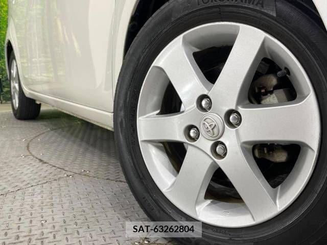 Toyota SPADE 2013-05 376457-13