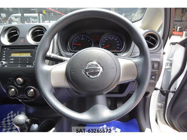 Nissan NOTE 2013-03 302293-7