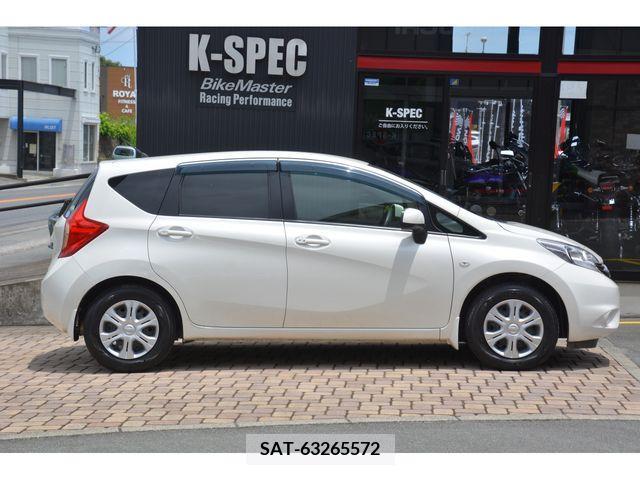 Nissan NOTE 2013-03 302293-3