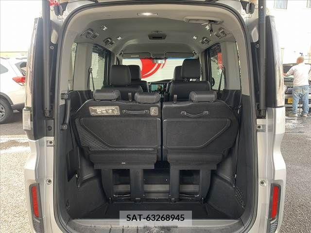 Honda STEP WGN 2018-09 384131-24
