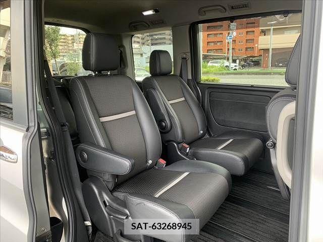 Honda STEP WGN 2018-09 384131-14
