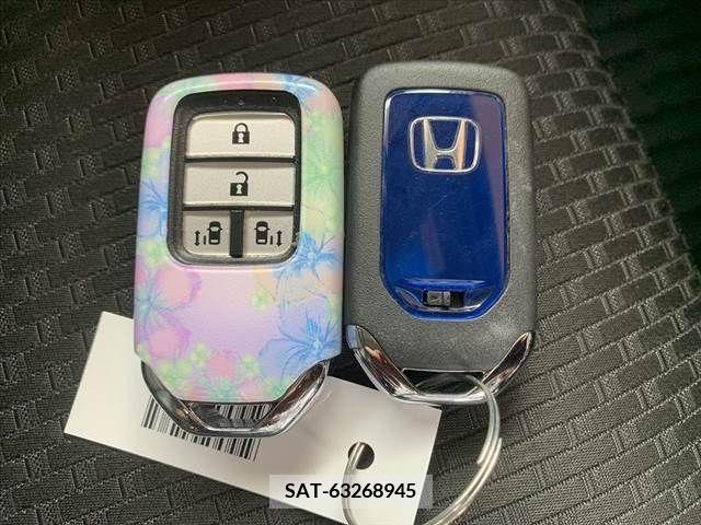 Honda STEP WGN 2018-09 384131-5