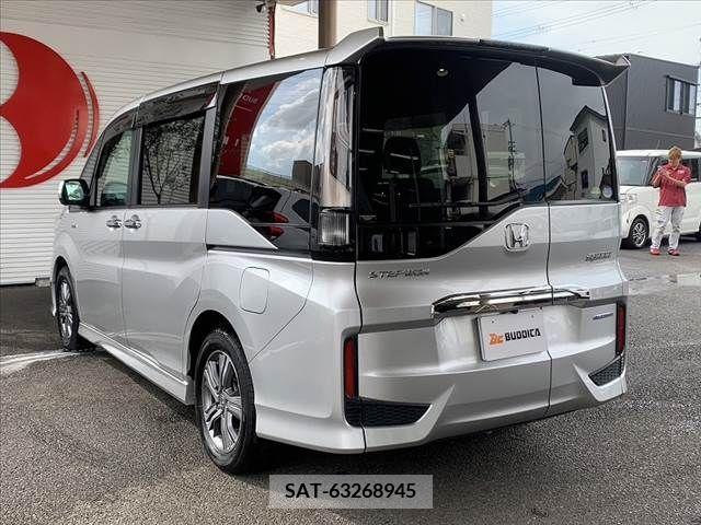 Honda STEP WGN 2018-09 384131-22