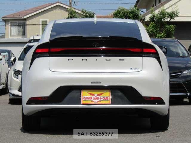 Toyota PRIUS 2023-05 313509-5
