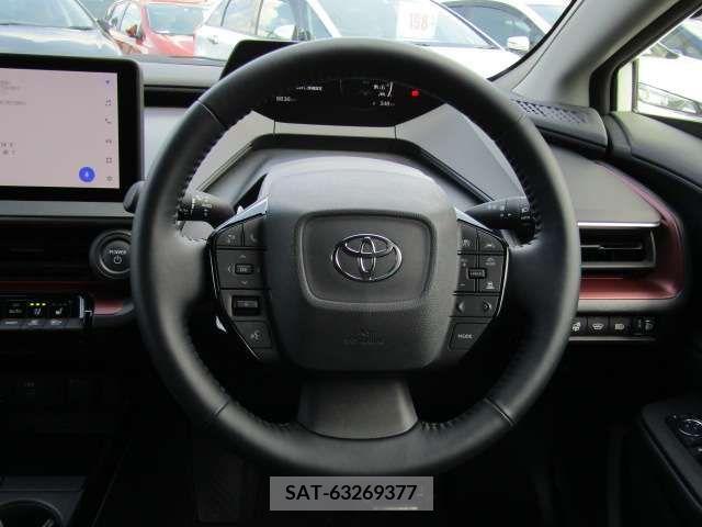 Toyota PRIUS 2023-05 313509-15