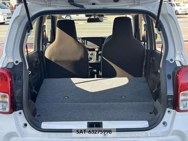 Suzuki ALTO 2022-11 355765-9