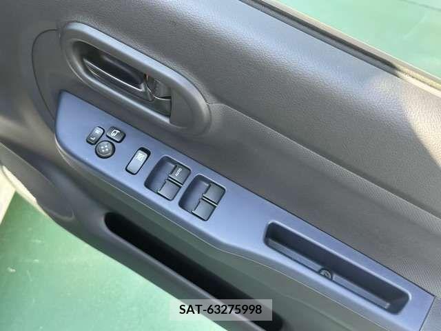Suzuki ALTO 2022-11 355765-12