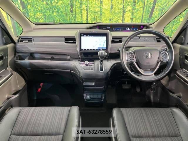 Honda FREED 2018-07 302983-1