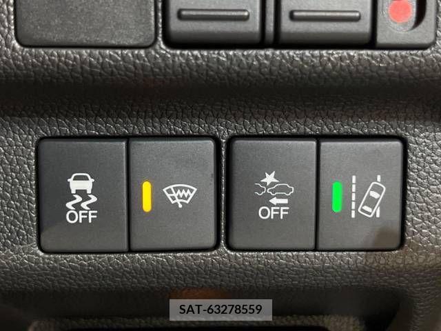 Honda FREED 2018-07 302983-7