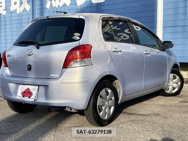 Toyota VITZ 2008-04 242902-2