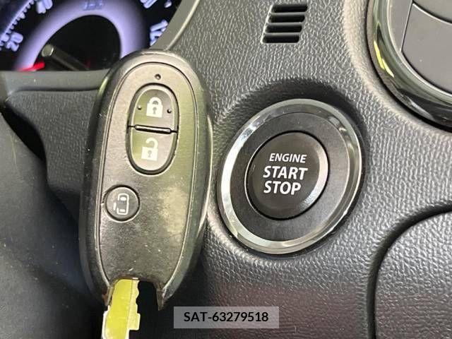 Nissan ROOX 2010-05 324219-5
