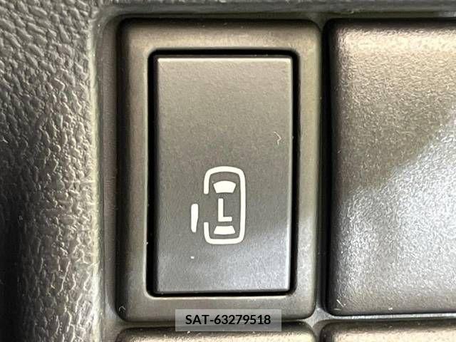 Nissan ROOX 2010-05 324219-2