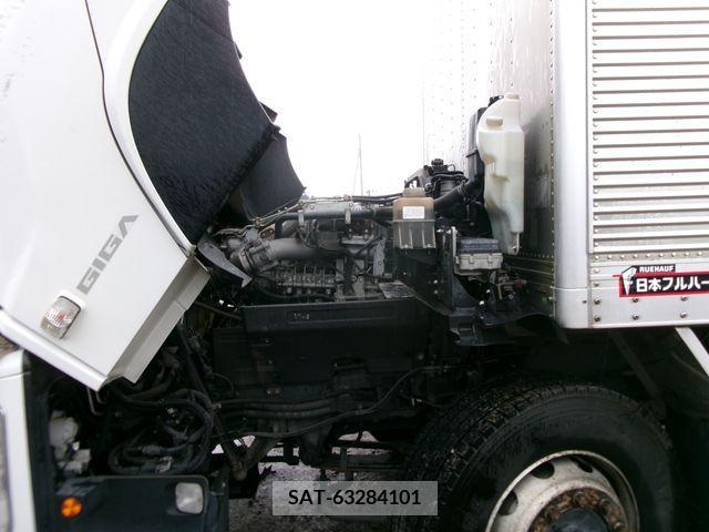 Isuzu GIGA 2016-11 270781-26