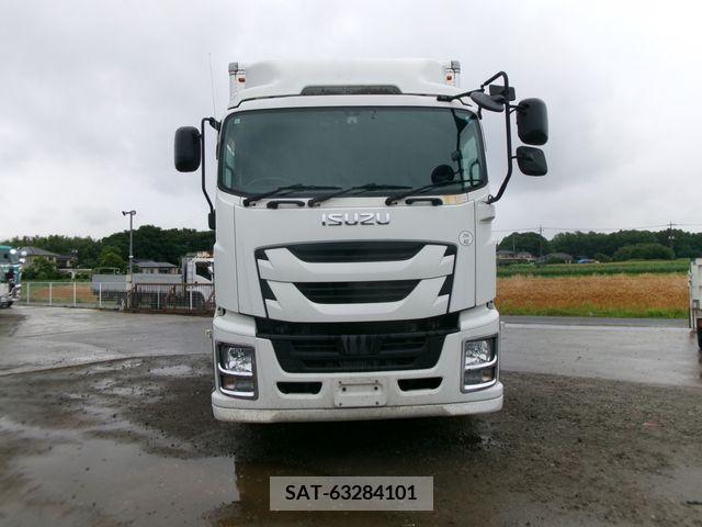 Isuzu GIGA 2016-11 270781-1