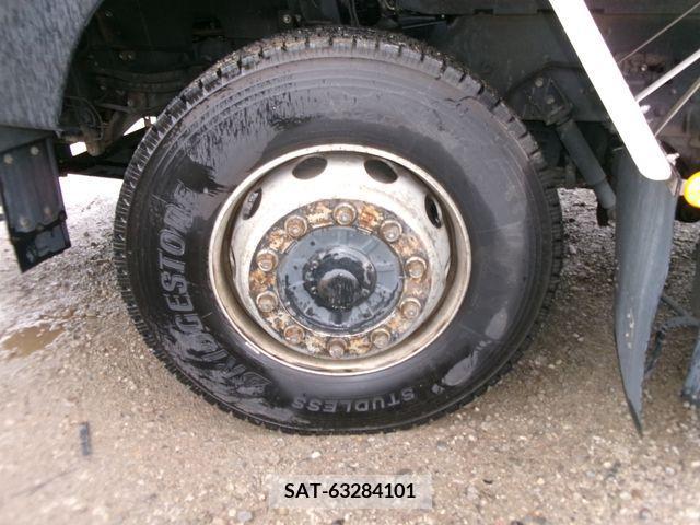 Isuzu GIGA 2016-11 270781-23
