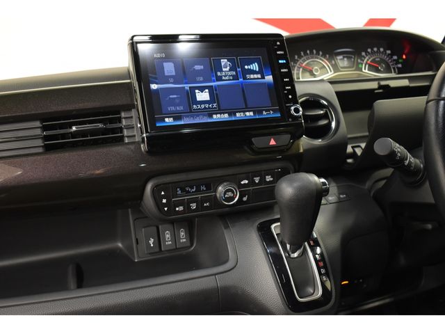 Honda N BOX CUSTOM 2018-04 16214-18