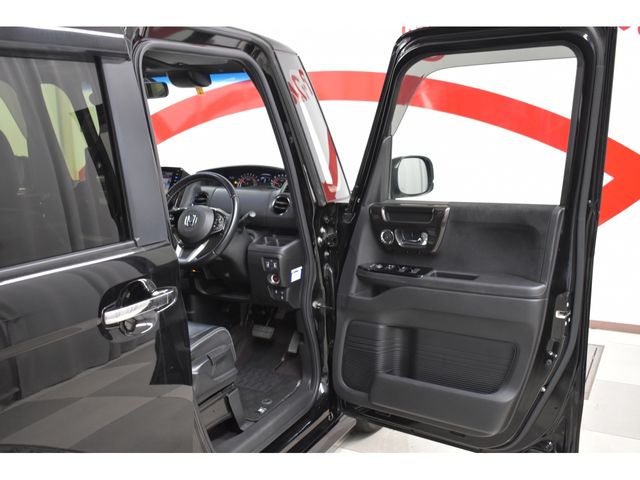Honda N BOX CUSTOM 2018-04 16214-7