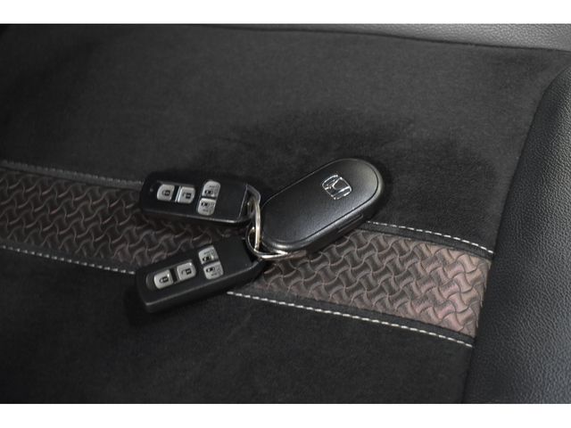 Honda N BOX CUSTOM 2018-04 16214-13